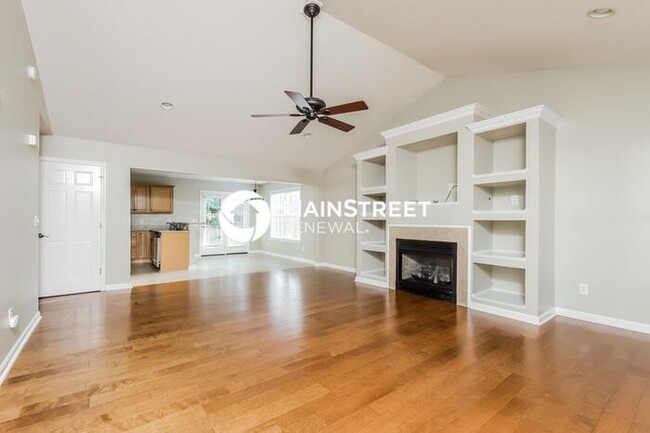 Foto del edificio - 813 Trillium Ln