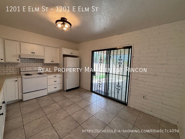 Building Photo - 1201 E Elm St