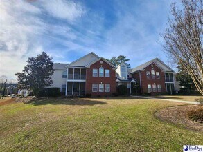 Building Photo - 2125 Sanderling Dr
