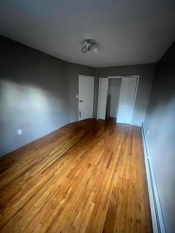 4055 Ely Ave, The Bronx, NY 10466 House Rental in The Bronx, NY