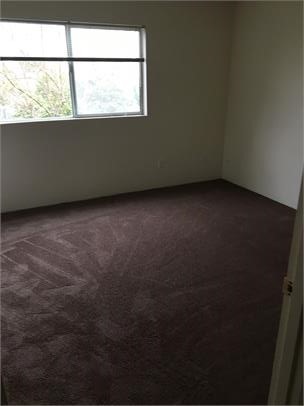 Building Photo - 2039 Campus Dr