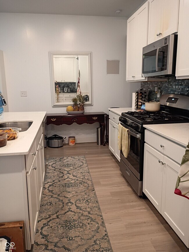 Foto del edificio - 8653 Kellner St