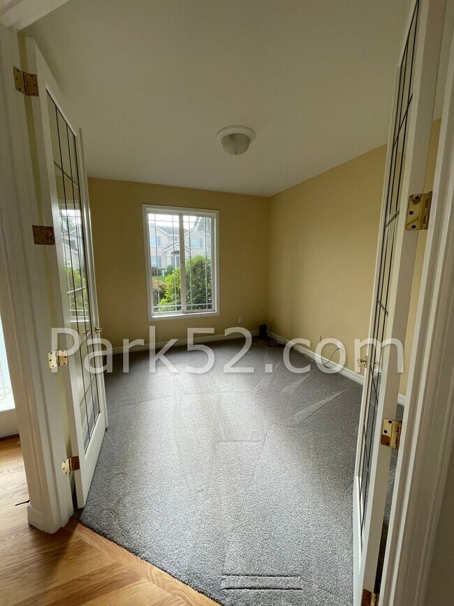 Foto del edificio - Browns Point Tacoma 3 Bedroom Single Famil...