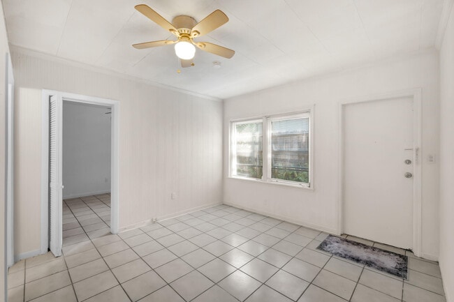 Foto del edificio - 1217 SE 1st St