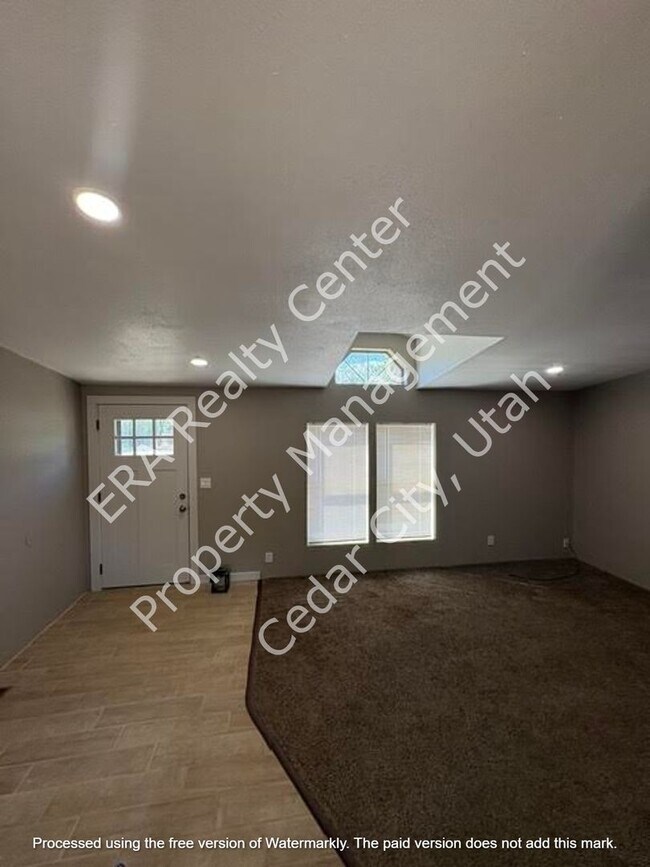 Foto del edificio - 256 Sheltie Ln