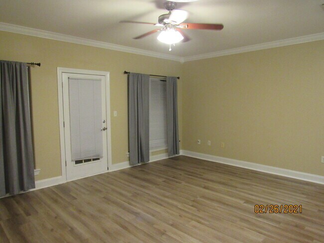 Foto del edificio - 237 Mattie M Kelly Blvd