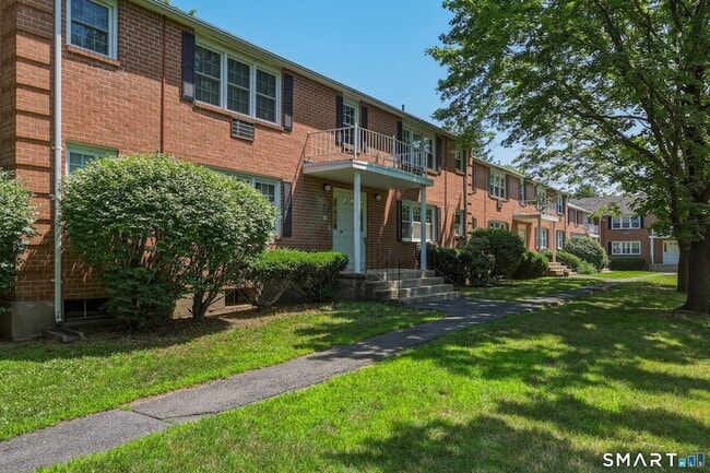 Photo - 9 Grandview Drive Unit 47B Townhome