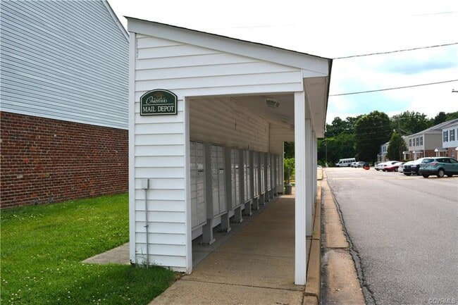 Building Photo - 3517 Briel Street, #10