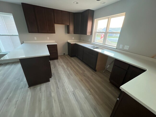 Building Photo - Brooklyn Townhomes