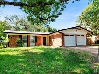 Building Photo - 7011 Whispering Oaks Dr