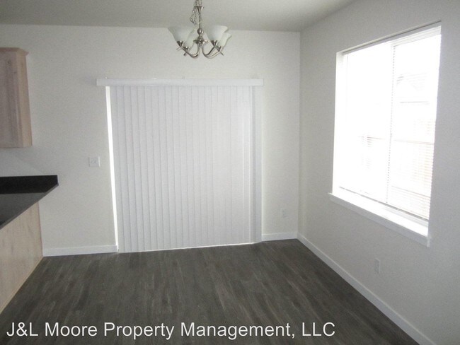 Foto del edificio - 404-406 Oak St