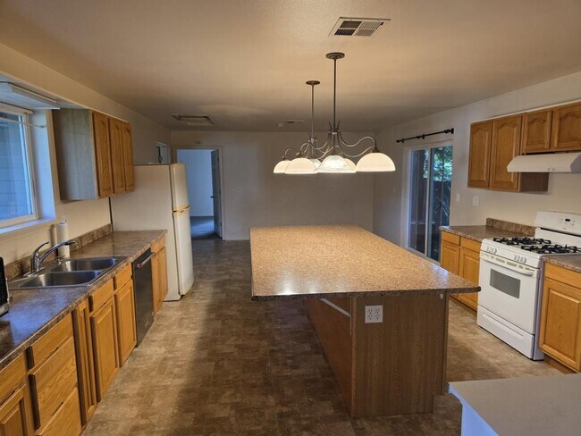 Foto del edificio - 1218 SW 5th St