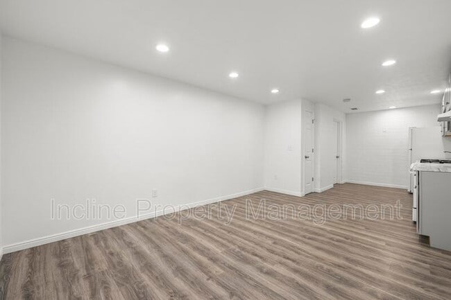 Building Photo - 1832 E Gregson Ave