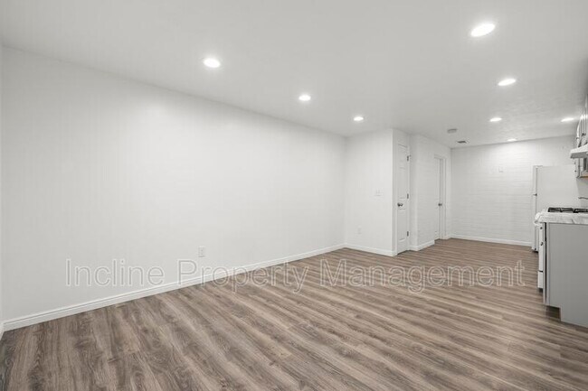 Foto del edificio - 1832 E Gregson Ave