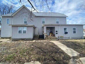 Building Photo - 119 N 22nd St