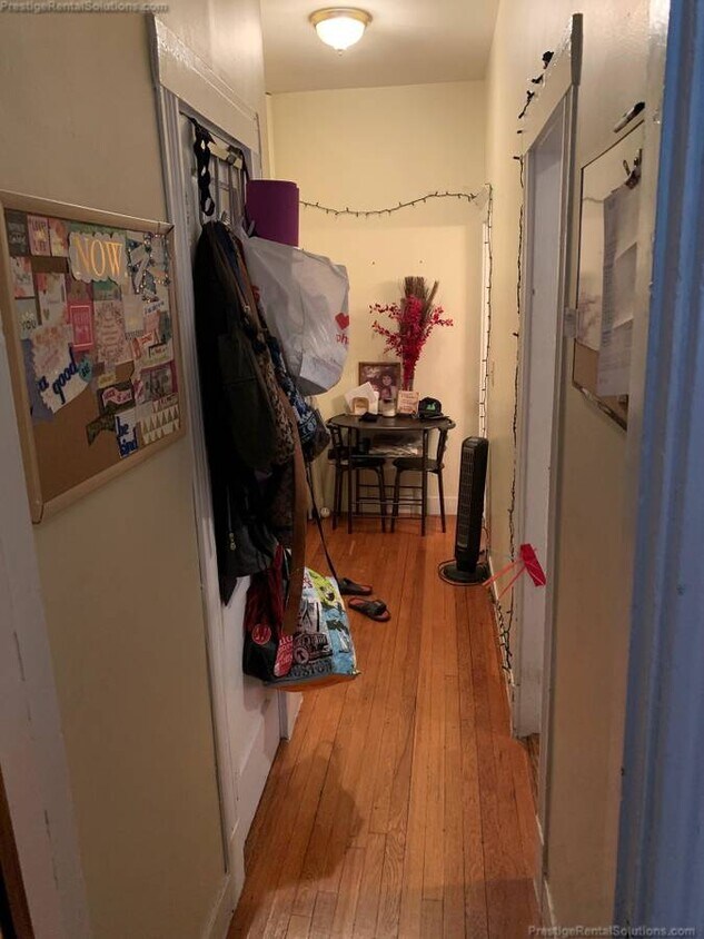 Primary Photo - 25 Gardner St