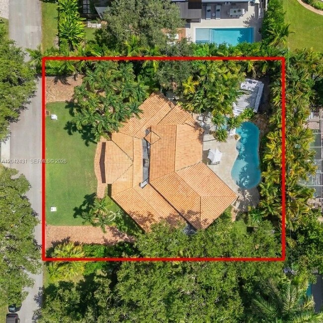 Building Photo - 7924 SW 50th Ct