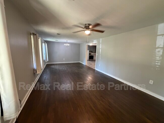 Foto del edificio - 419 S 36th Ave