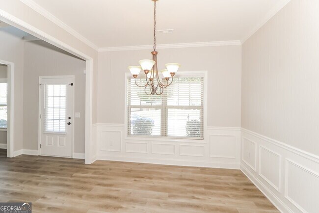 Building Photo - 235 Summer Gate Ln