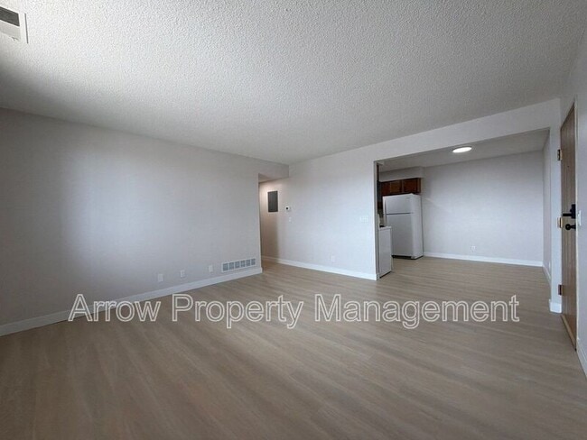 Foto del edificio - 535 W Saunders Ave