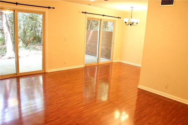 Foto del edificio - 800 Mallery St