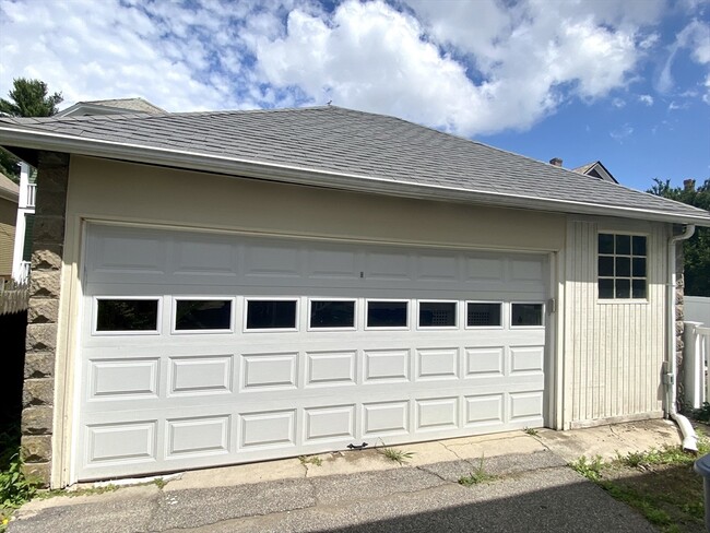 Building Photo - 8 Kahler Ave