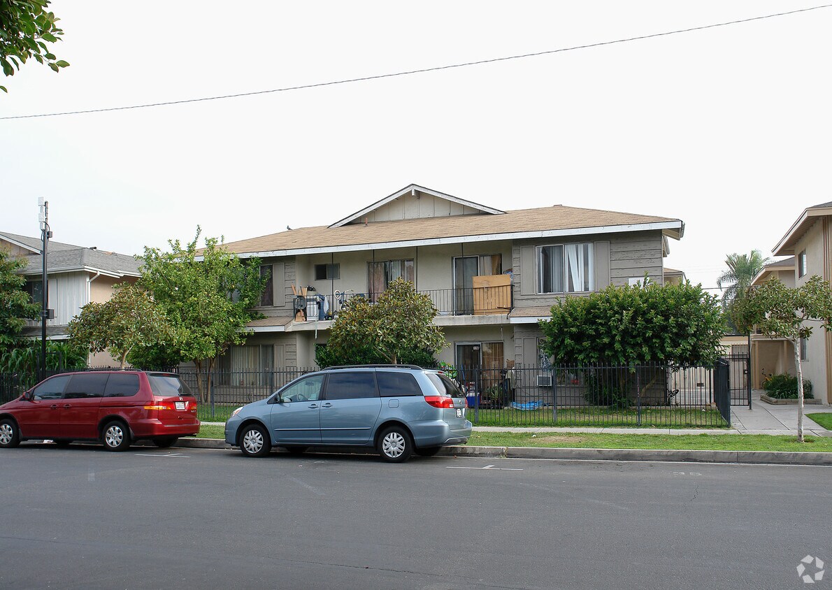 Building Photo - 1309 W Lynne Ave