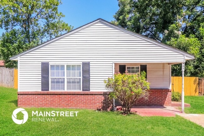 Building Photo - 484 Ferncliff Cove