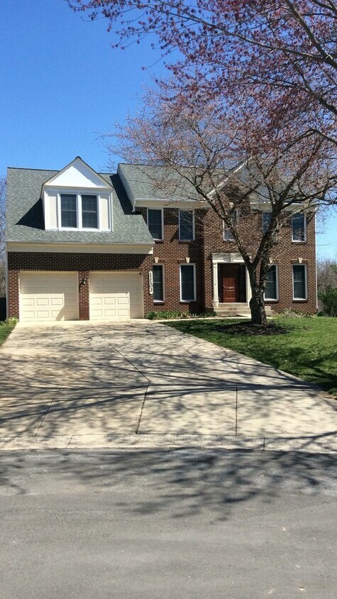 Primary Photo - SPACIOUS RENOVATED SF HOME IN GERMANTOWN MD
