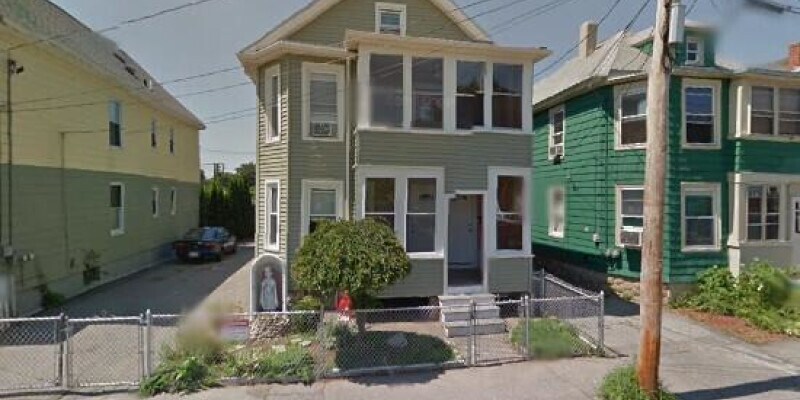 Primary Photo - 26-28 Barker St