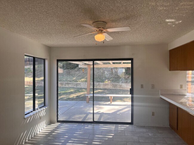 Foto del edificio - Beautiful 3bd/2ba home for rent in north part of Moreno Valley!
