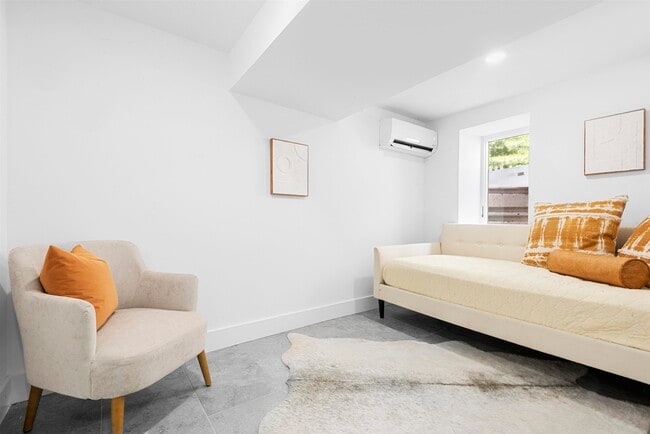 Foto del edificio - 829 John F. Kennedy Blvd