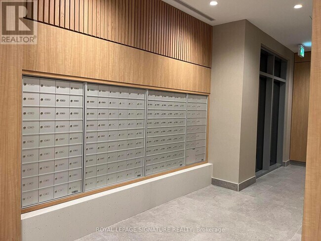 Photo du bâtiment - 3250 Carding Mill Trail