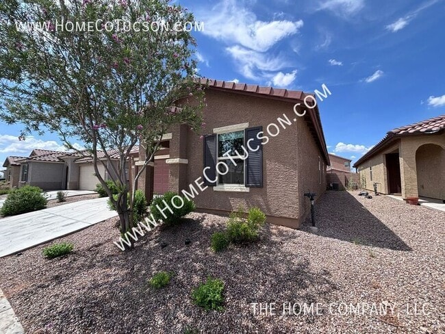 Building Photo - 8558 W Jackdaw Ct
