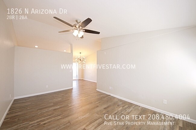 Building Photo - 1826 N Arizona Dr