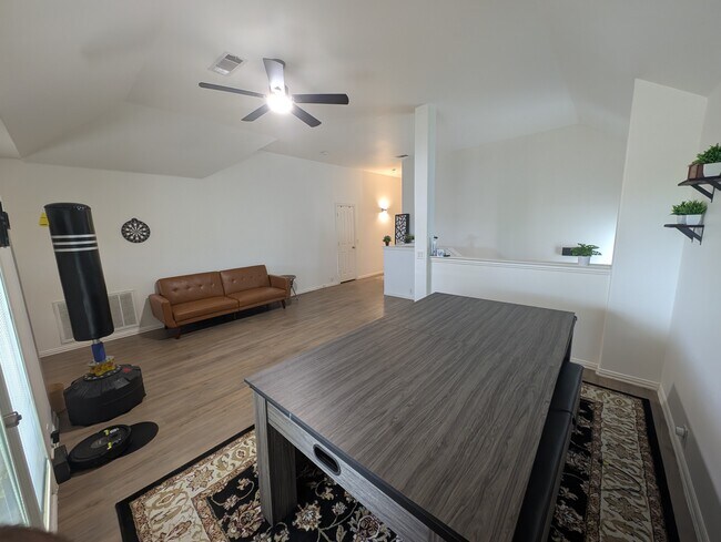 Building Photo - 1309 Chase Trl