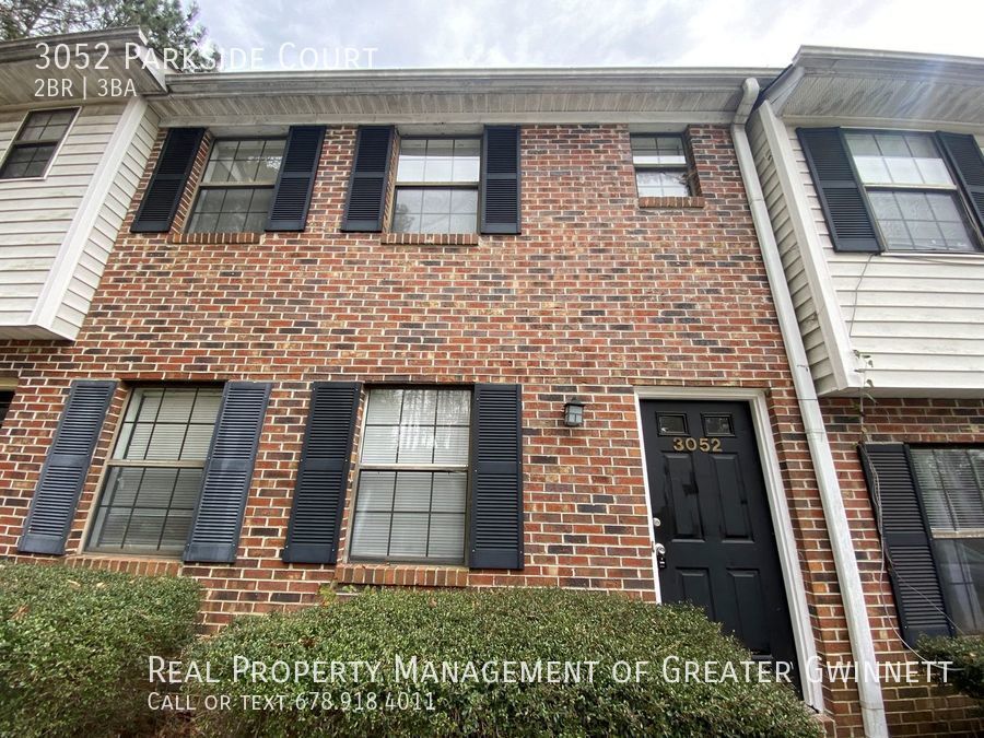 Foto principal - Cozy 2 Bedroom Townhome Near the Heart of ...
