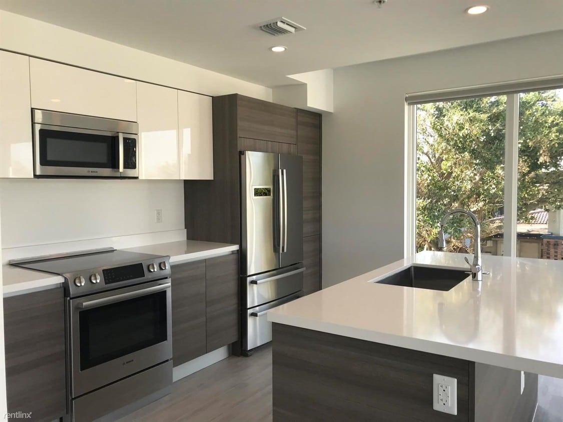2 br, 2 bath - 1900 SE 2nd St Unit 202 - 2 br, 2 bath  - 1900 SE 2nd St Unit 202