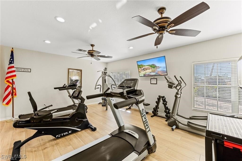 Foto del edificio - 2476 Orchid Bay Dr