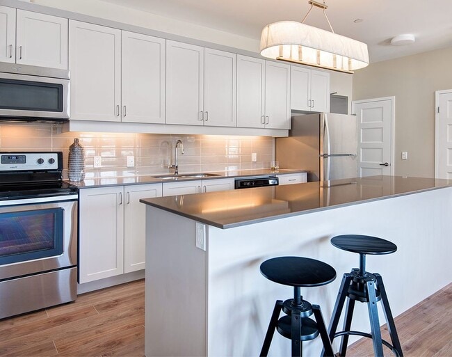 Photo du bâtiment - The Greens of Sally Creek Apartments