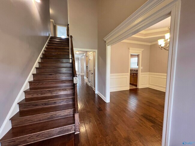 Building Photo - 25930 Winterwood Dr