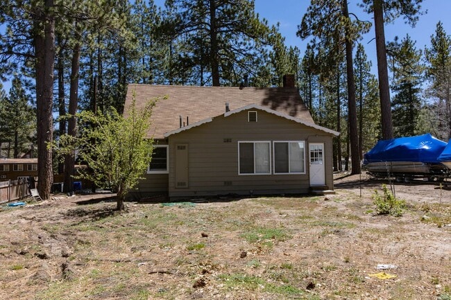 Foto del edificio - Cozy 3 Bedroom Home in Big Bear Lake