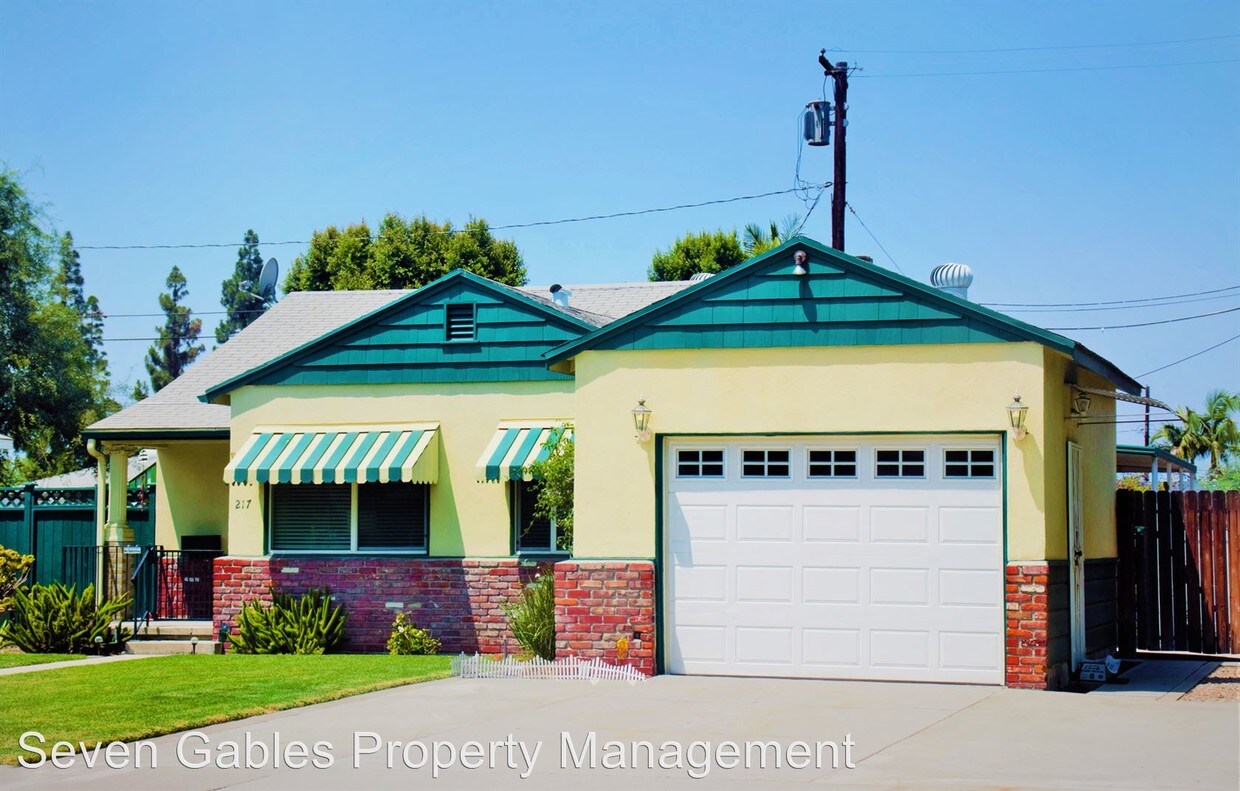 Foto principal - 2 br, 1 bath House - 217 N. Orange Avenue