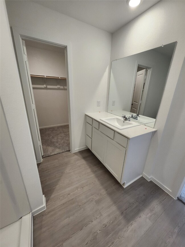 Building Photo - 5626 Canary Ter Ct
