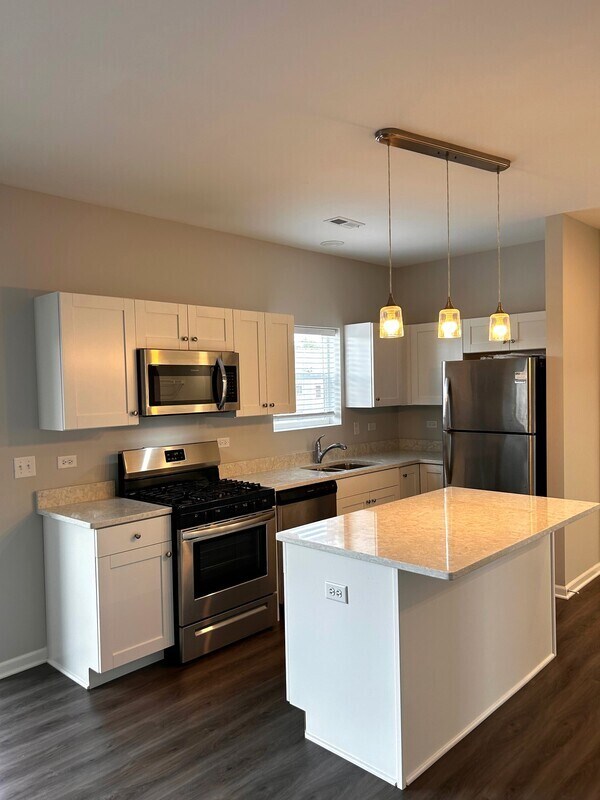 Foto principal - 855 E Main St Unit 3C