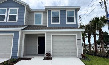 Building Photo - 2408 Bevel Ln