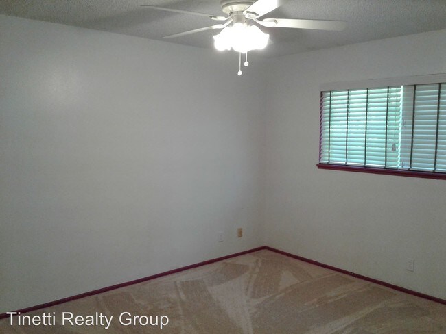 Building Photo - 3 br, 2 bath House - 3151 El Capitan