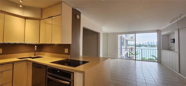 Foto del edificio - 800 West Ave