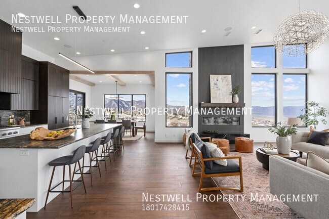 Foto del edificio - Brand-New Executive Home in Woodland Hills!