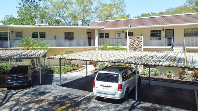 Foto del edificio - 820 Patricia Ave